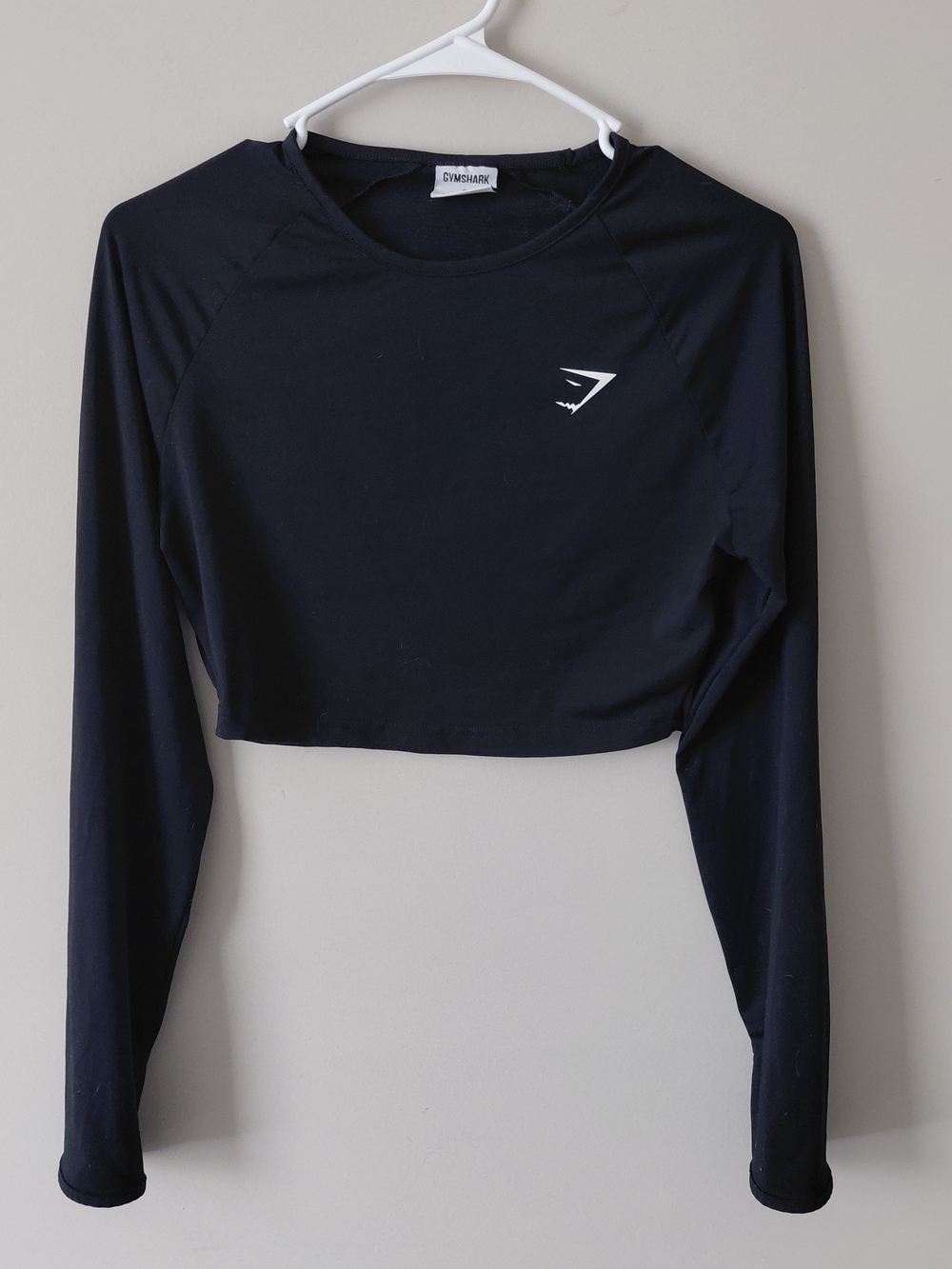 Gymshark Black Long-Sleeve Cropped Training Top